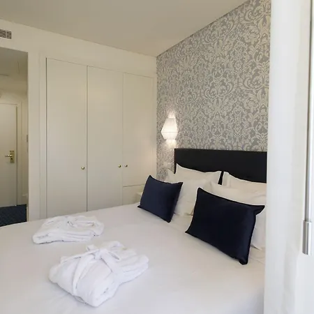 Hotel Lis Baixa