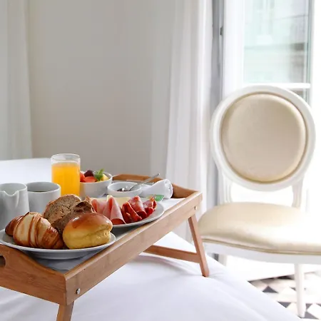 Hotel Lis Baixa
